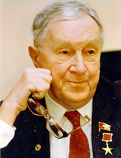 Александр Леонидович Яншин