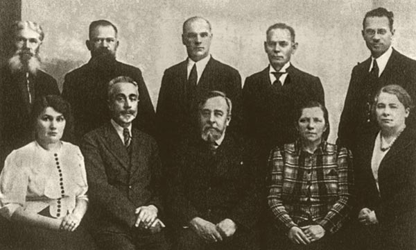 Члены Двинской группы