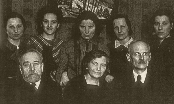 Члены Двинской группы